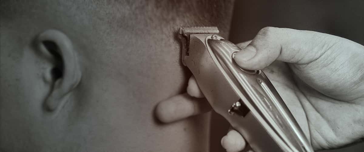 Hoe onderhoud je je scheerapparaat, tondeuse en baardtrimmer: tips voor een perfecte verzorging!